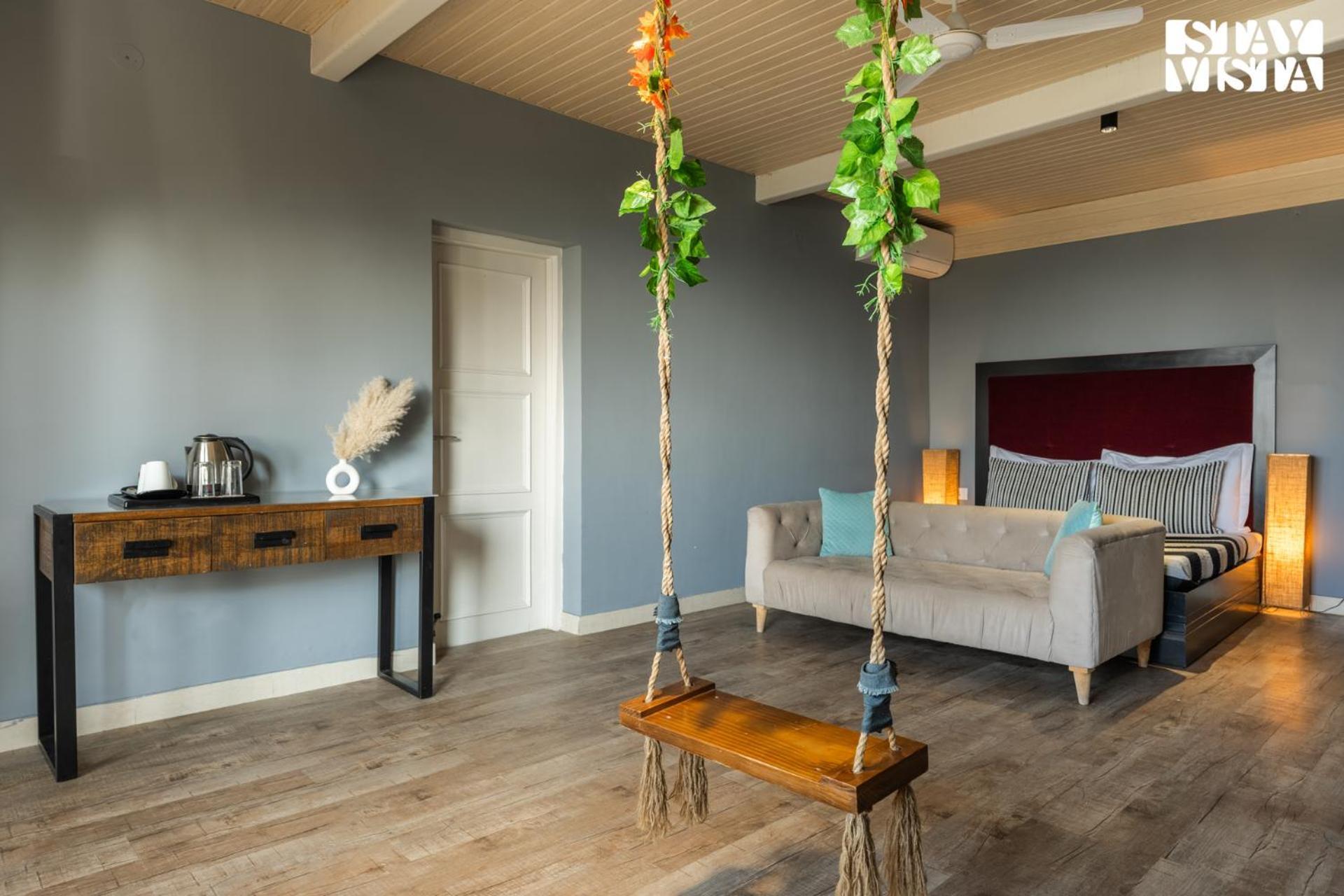 Stayvista At Serene With Outdoor Bonfire Barog Exteriör bild